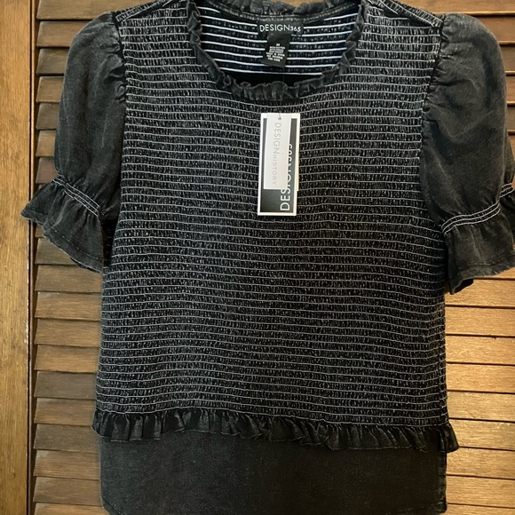 Puffed Sleeve Smocked Top Sz M 🌺Host Pick🌺 - Picture 6 of 10